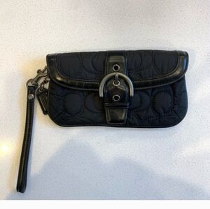 Coach Soho Ski Quilted Signature Wristlet Clutch Black Y2k